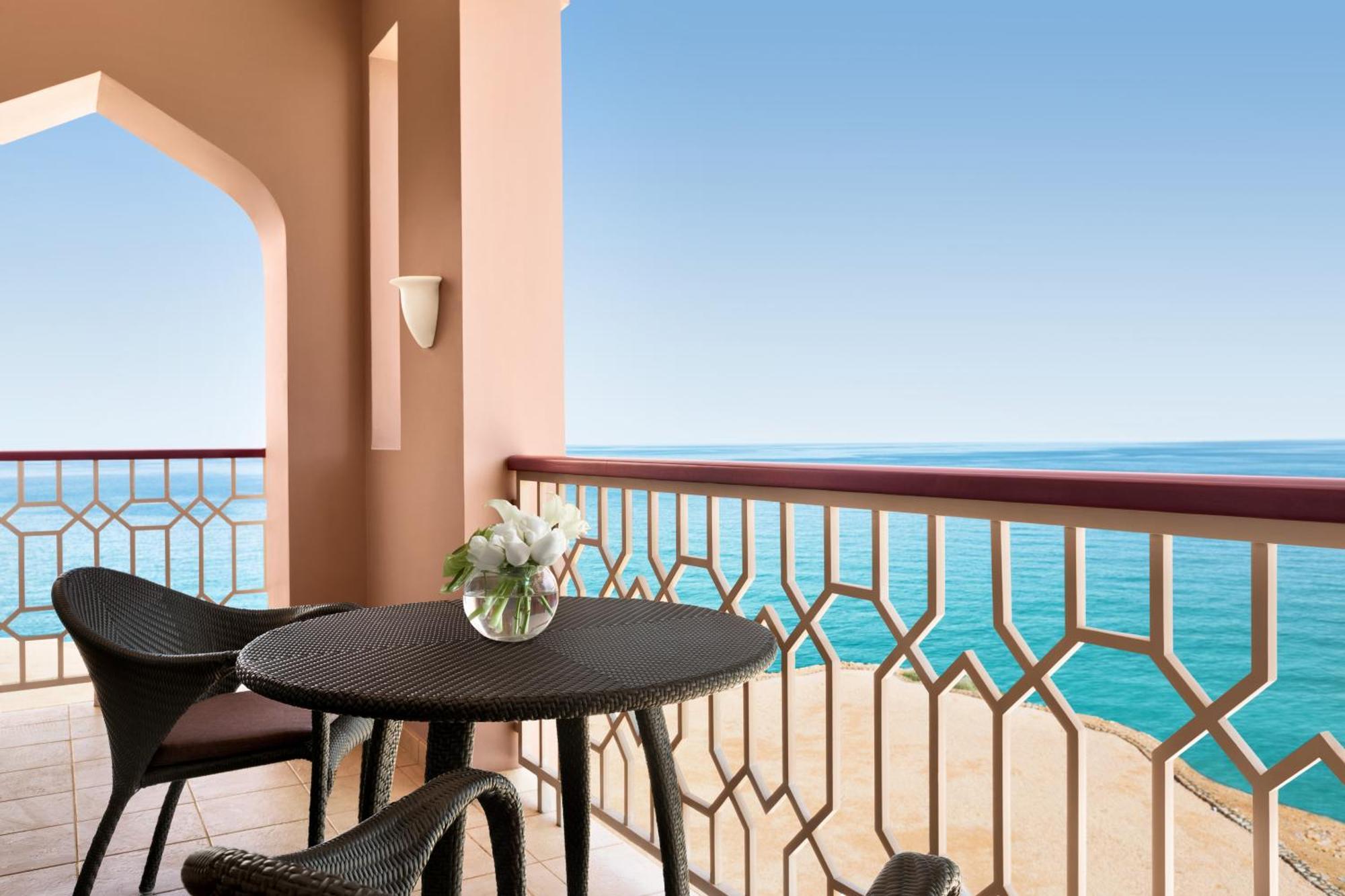 Shangri-La Al Husn, Muscat - Adults Only Resort Exterior foto